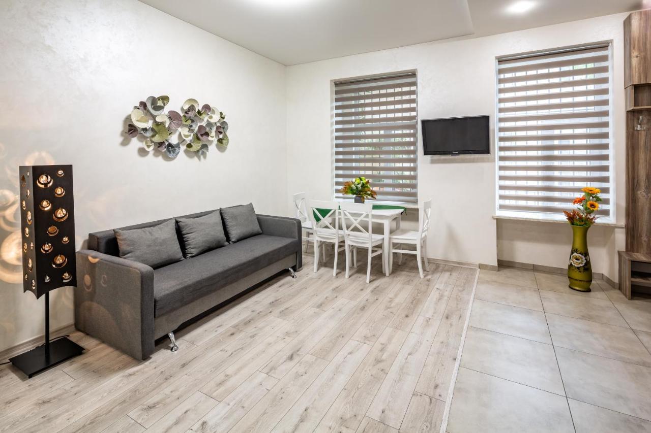 Alfa Apartments Kulisha 40 Lviv Eksteriør bilde