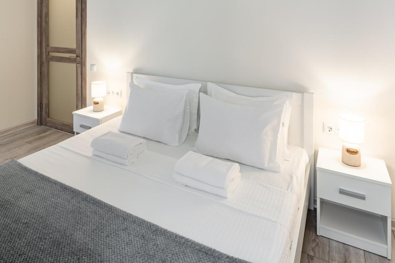 Alfa Apartments Kulisha 40 Lviv Eksteriør bilde